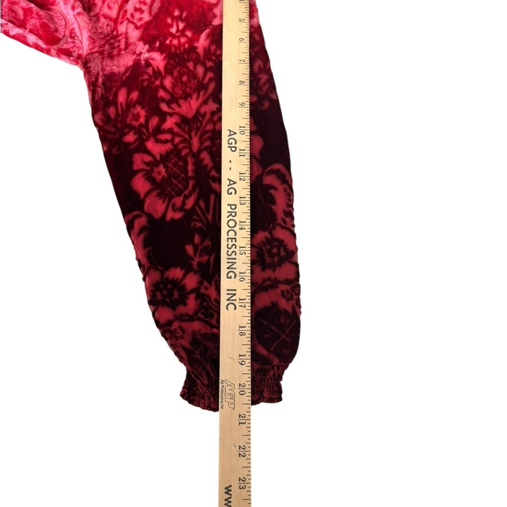 Sundance Red Velvet Burnout Boho Blouse M Silk Blend Romantic Cottagecore Top - Picture 6 of 7